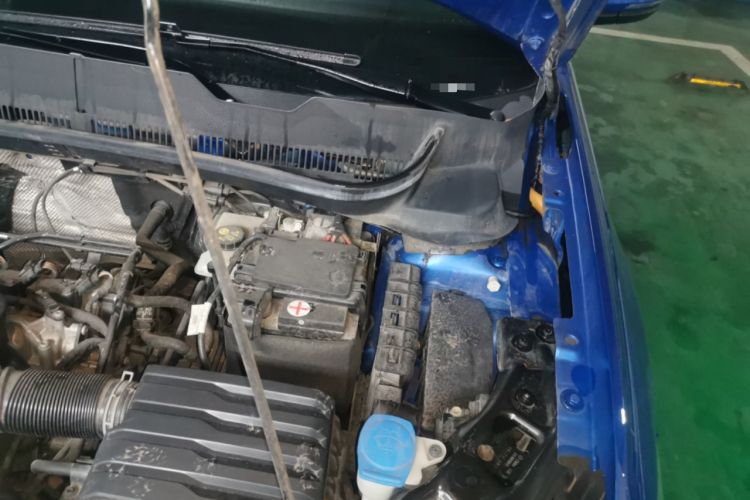 Used Volkswagen Tacqua 2020 1.5L Automatic Yue Engine Bay Left