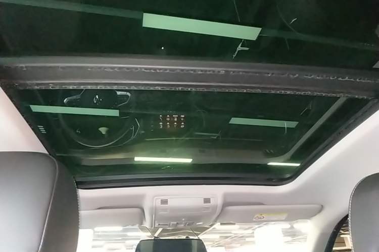 Used Volkswagen Tacqua 2020 1.5L Automatic Yue Headliner