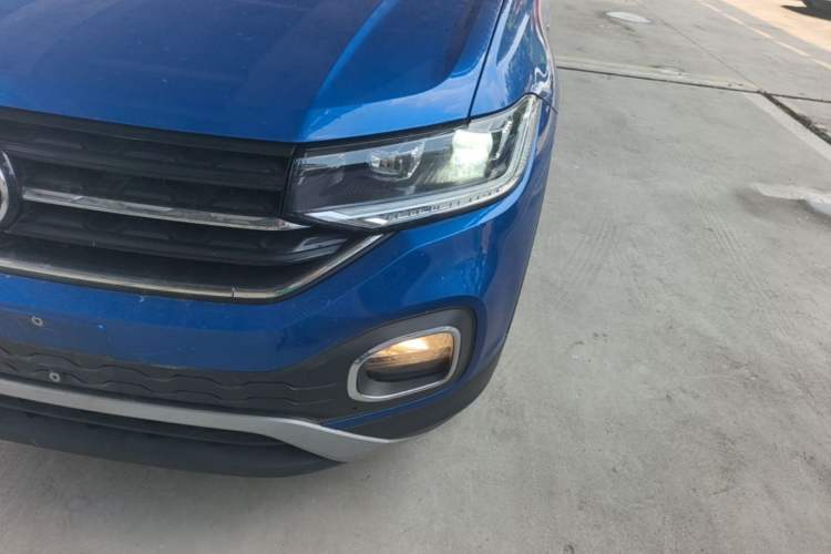 Used Volkswagen Tacqua 2020 1.5L Automatic Yue Left Front Headlight