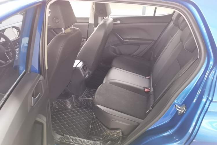 Used Volkswagen Tacqua 2020 1.5L Automatic Yue Left Rear Seat