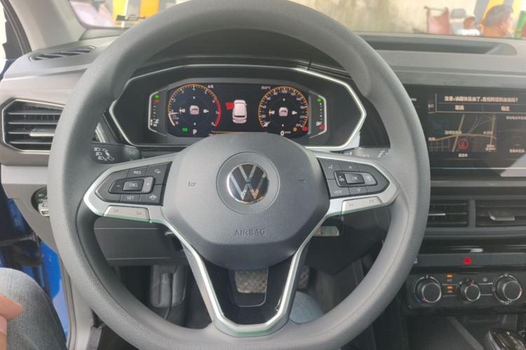 Used Volkswagen Tacqua 2020 1.5L Automatic Yue Steering Wheel