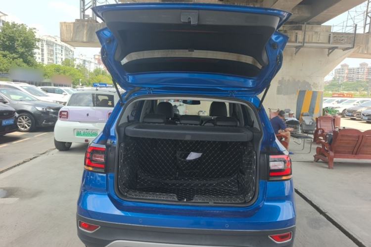 Used Volkswagen Tacqua 2020 1.5L Automatic Yue Trunk