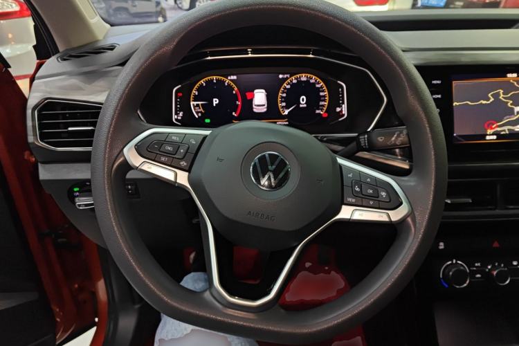 Used Volkswagen Tacqua 2020 1.5L Automatic Yue Steering Wheel
