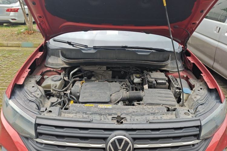 Used Volkswagen Tacqua 2020 1.5L Automatic Shang Engine Bay