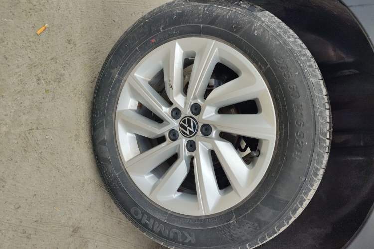 Used Volkswagen Tacqua 2020 1.5L Automatic Shang Exterior 8