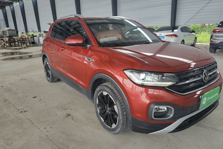 Used Volkswagen Tacqua 2020 1.5L Automatic Yue Front Right 45 Deg