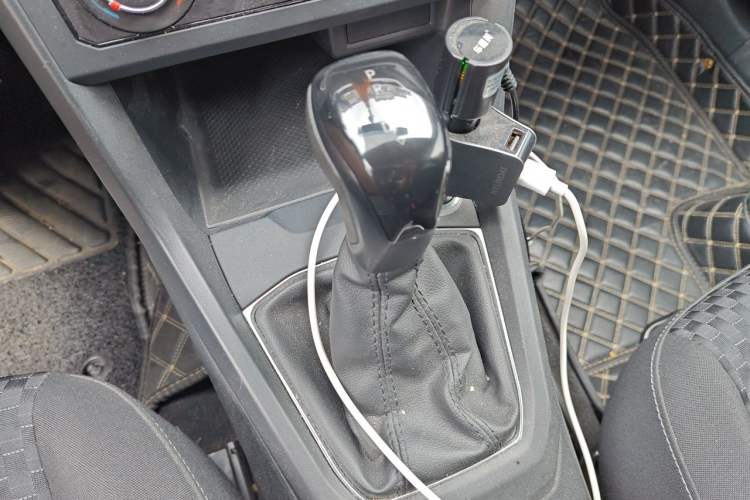 Used Volkswagen Tacqua 2020 1.5L Automatic Shang Gear Lever