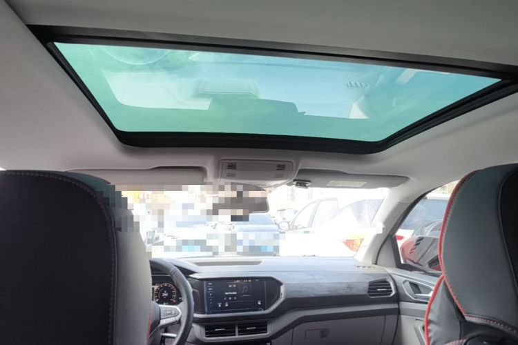 Used Volkswagen Tacqua 2020 1.5L Automatic Yue Headliner
