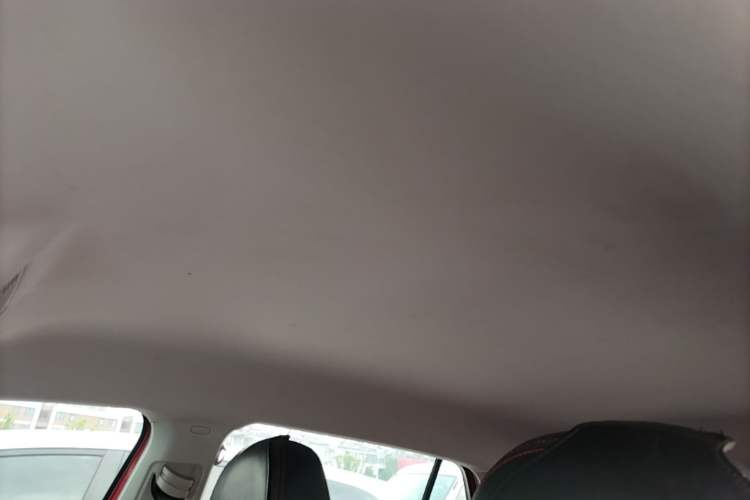 Used Volkswagen Tacqua 2020 1.5L Automatic Shang Headliner