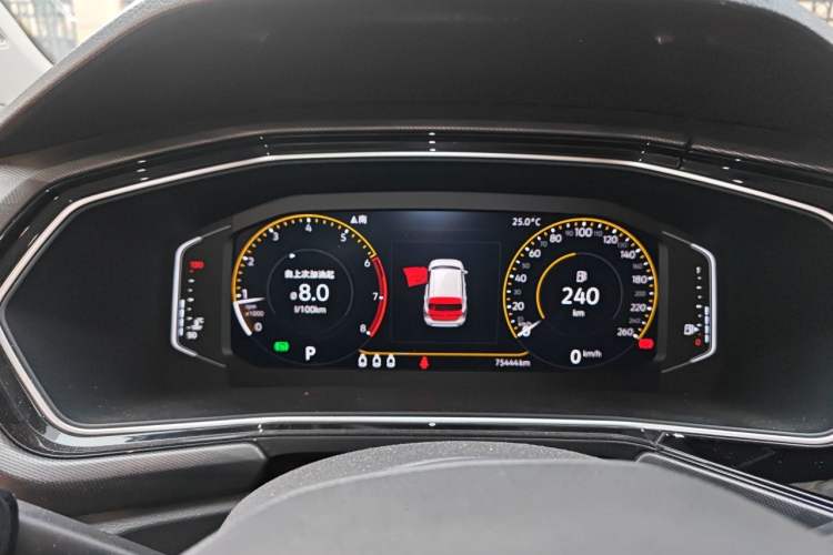 Used Volkswagen Tacqua 2020 1.5L Automatic Yue Instrument Cluster