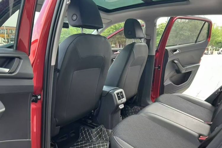 Used Volkswagen Tacqua 2020 1.5L Automatic Yue Interior 1