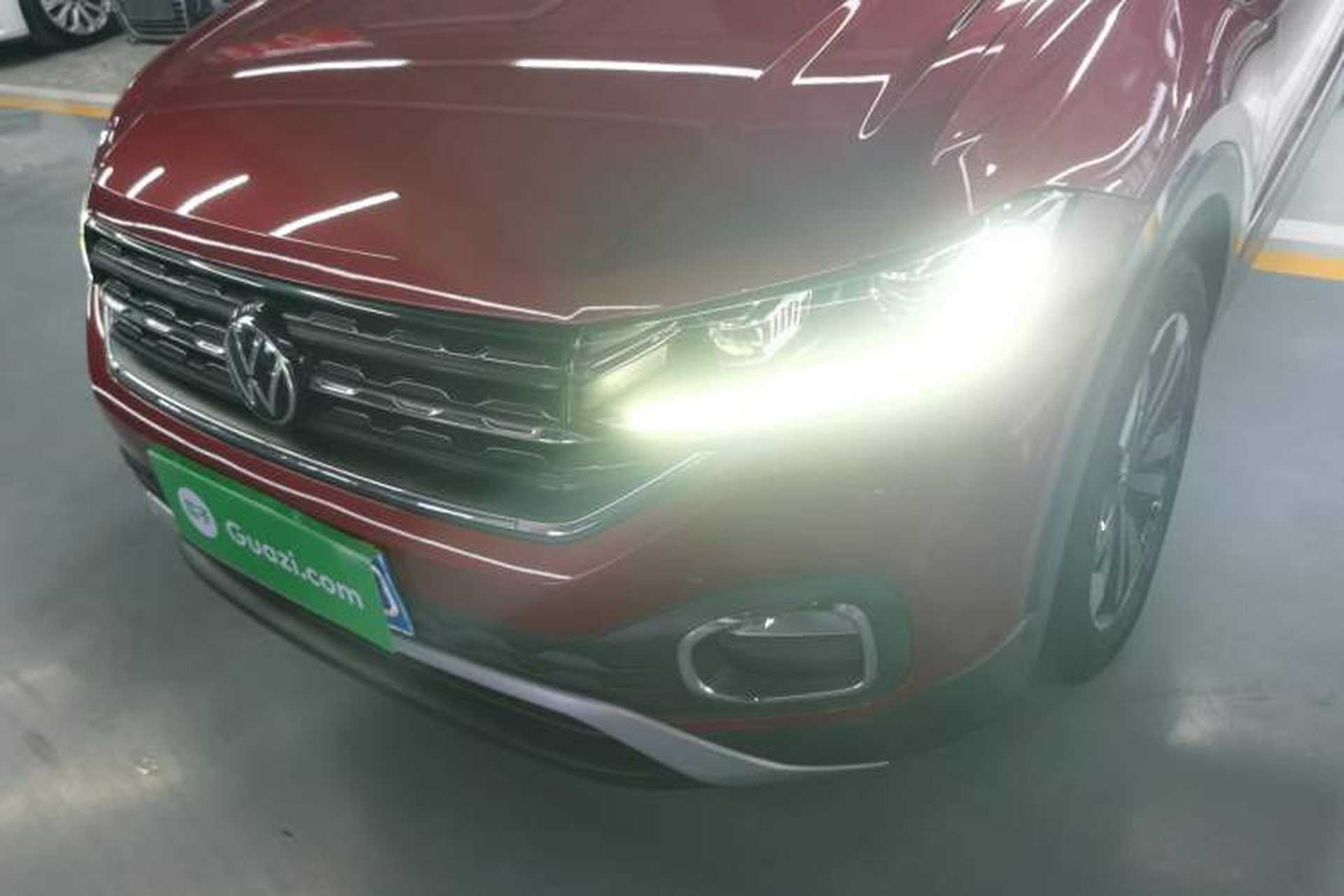 Used Volkswagen Tacqua 2020 1.5L Automatic Yue Left Front Headlight