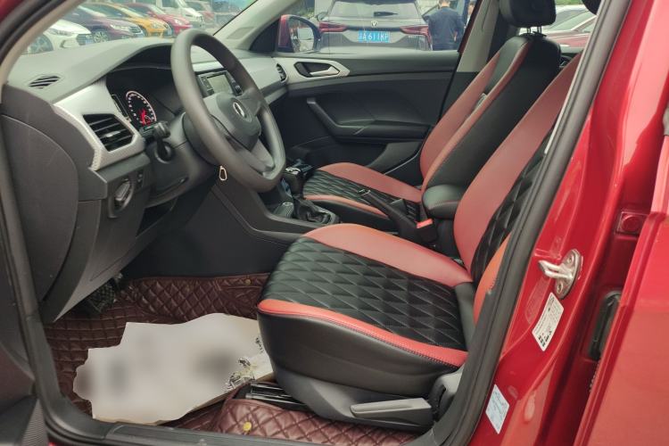 Used Volkswagen Tacqua 2020 1.5L Automatic Shang Left Front Seat