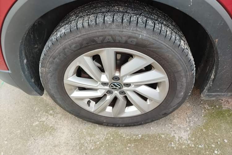 Used Volkswagen Tacqua 2020 1.5L Automatic Shang Left Front Wheel Hub