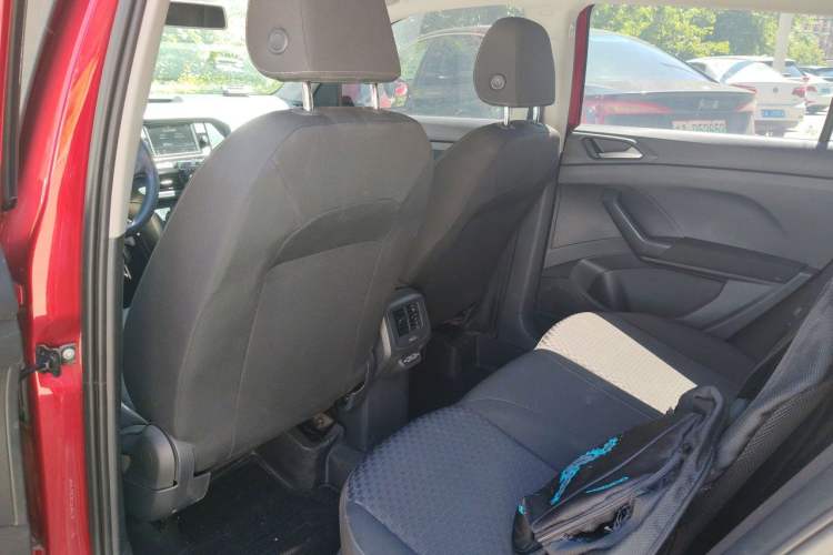 Used Volkswagen Tacqua 2020 1.5L Automatic Shang Left Rear Seat