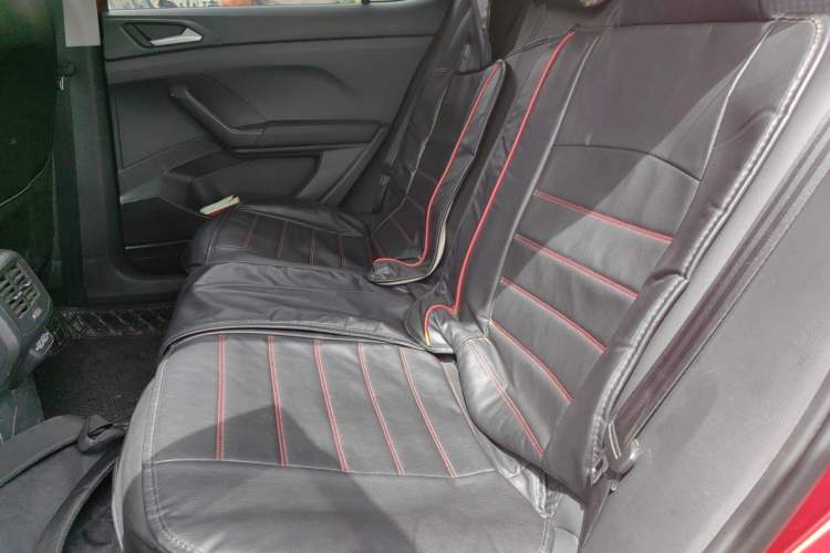 Used Volkswagen Tacqua 2020 1.5L Automatic Yue Left Rear Seat