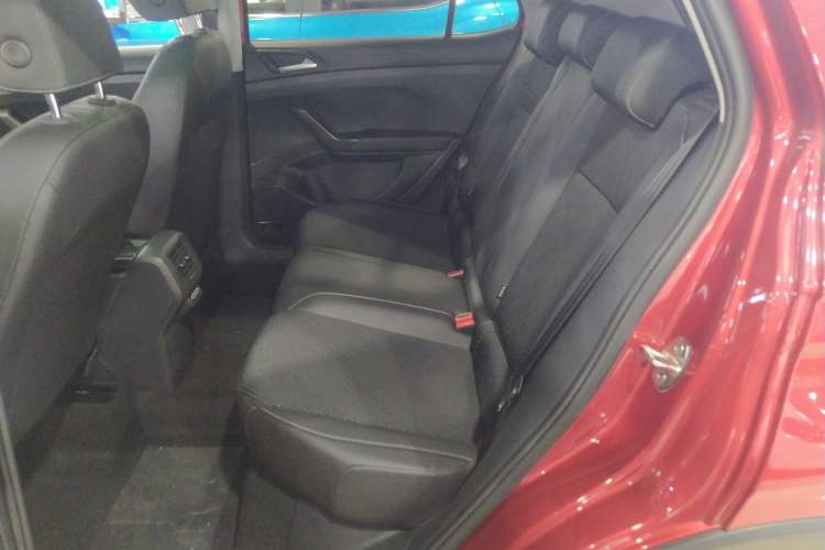 Used Volkswagen Tacqua 2020 1.5L Automatic Yue Left Rear Seat
