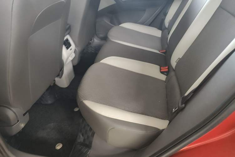 Used Volkswagen Tacqua 2020 1.5L Automatic Yue Left Rear Seat
