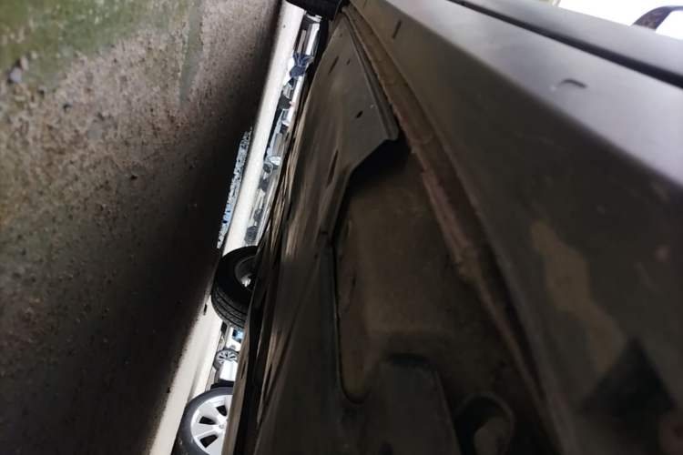 Used Volkswagen Tacqua 2020 1.5L Automatic Shang Left Side Sill