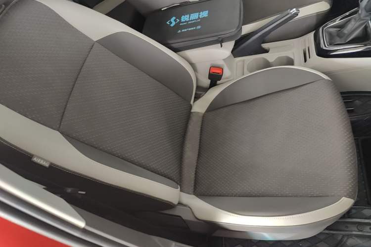 Used Volkswagen Tacqua 2020 1.5L Automatic Yue Right Front Seat
