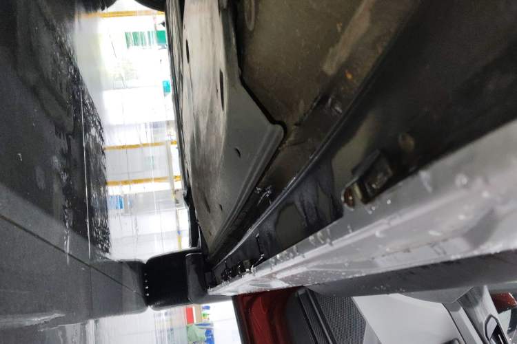 Used Volkswagen Tacqua 2020 1.5L Automatic Yue Right Side Sill