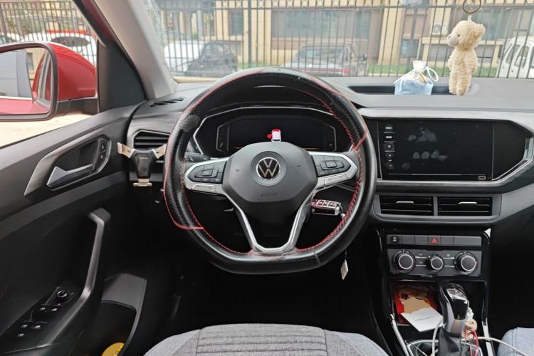 Used Volkswagen Tacqua 2020 1.5L Automatic Yue Steering Wheel
