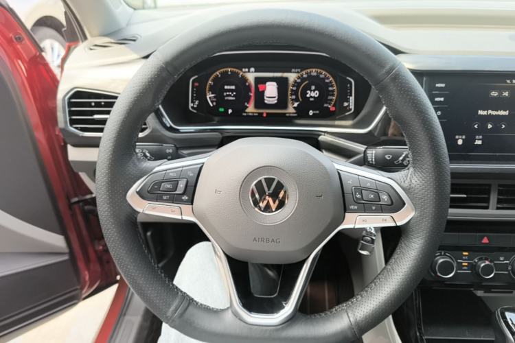 Used Volkswagen Tacqua 2020 1.5L Automatic Yue Steering Wheel