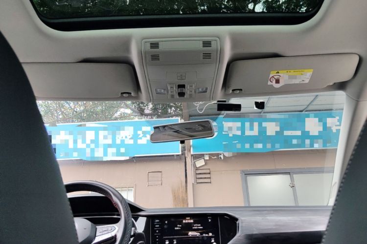 Used Volkswagen Tacqua 2020 1.5L Automatic Yue Headliner