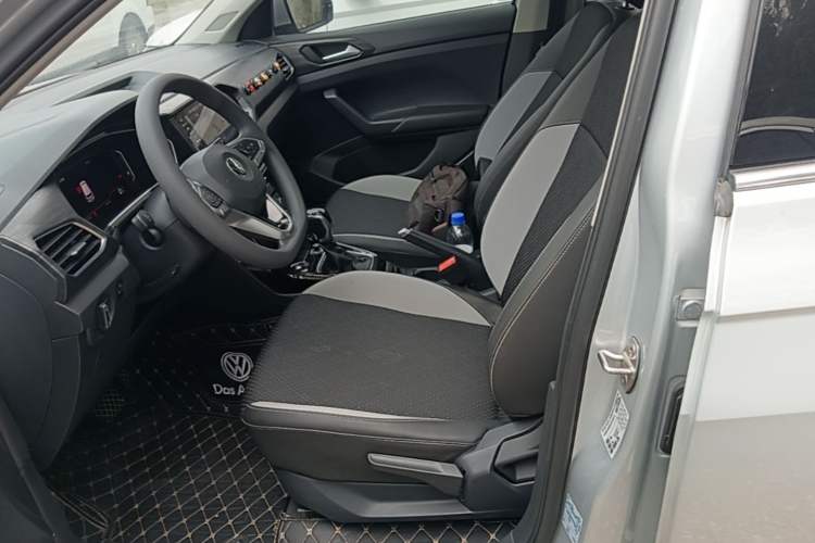 Used Volkswagen Tacqua 2020 1.5L Automatic Yue Left Front Seat
