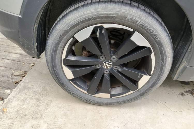 Used Volkswagen Tacqua 2020 1.5L Automatic Yue Right Rear Wheel Hub