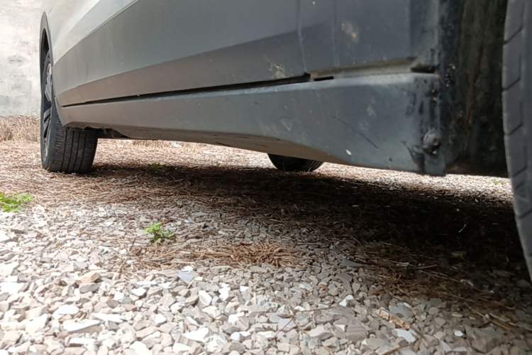 Used Volkswagen Tacqua 2020 1.5L Automatic Yue Right Side Sill