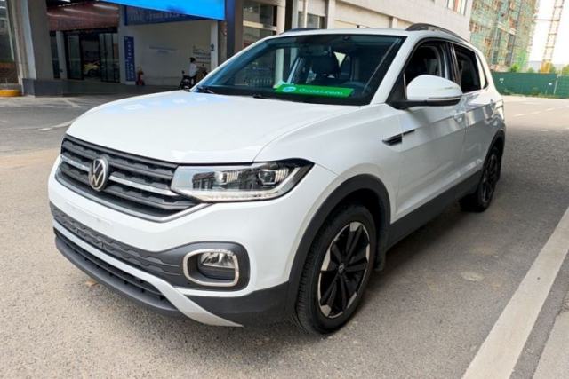 Ojetý Volkswagen Tacqua 2020 1.5L Automatic Yue