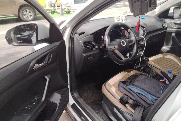 Used Volkswagen Tacqua 2020 1.5L Automatic Yue Driver Seat