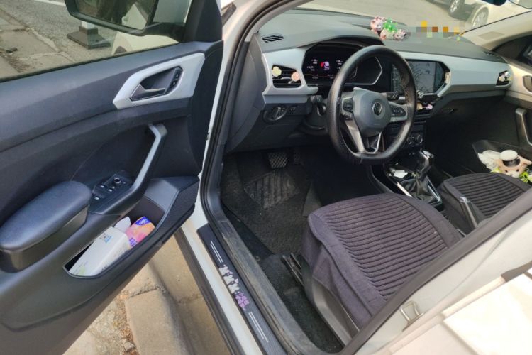Used Volkswagen Tacqua 2020 1.5L Automatic Yue Driver Seat