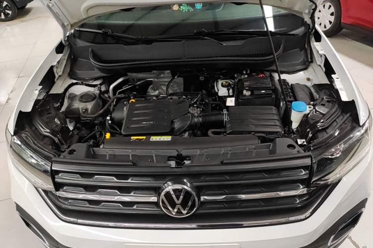 Used Volkswagen Tacqua 2020 1.5L Automatic Yue Engine Bay