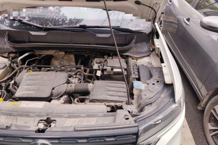 Used Volkswagen Tacqua 2020 1.5L Automatic Yue Engine Bay Left