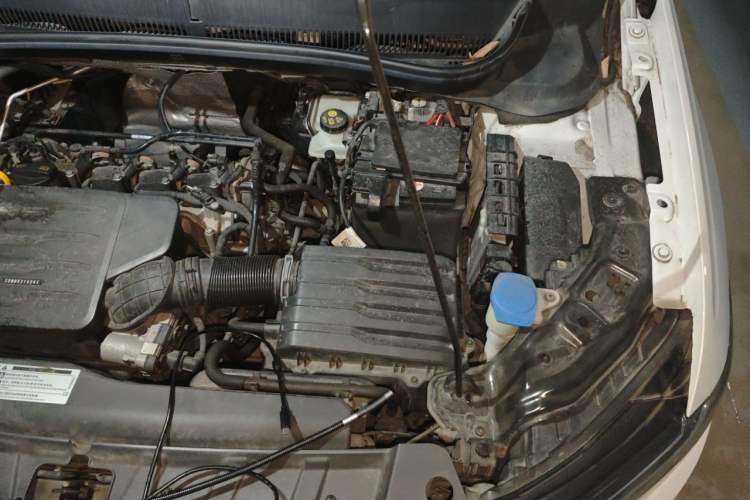 Used Volkswagen Tacqua 2020 1.5L Automatic Yue Engine Bay Left