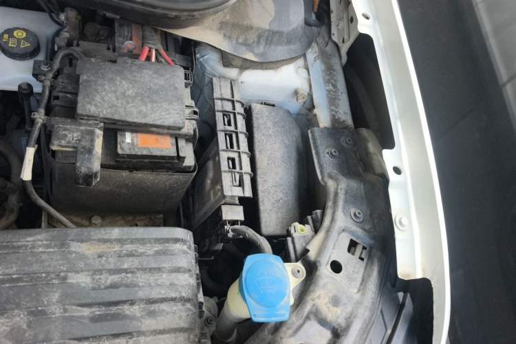 Used Volkswagen Tacqua 2020 1.5L Automatic Yue Engine Bay Left