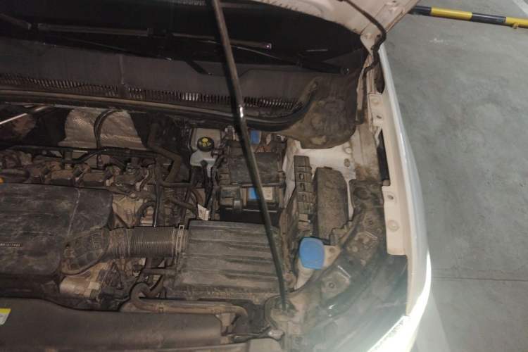 Used Volkswagen Tacqua 2020 1.5L Automatic Yue Engine Bay Left