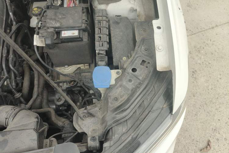 Used Volkswagen Tacqua 2020 280TSI Starry Limited Edition Engine Bay Left