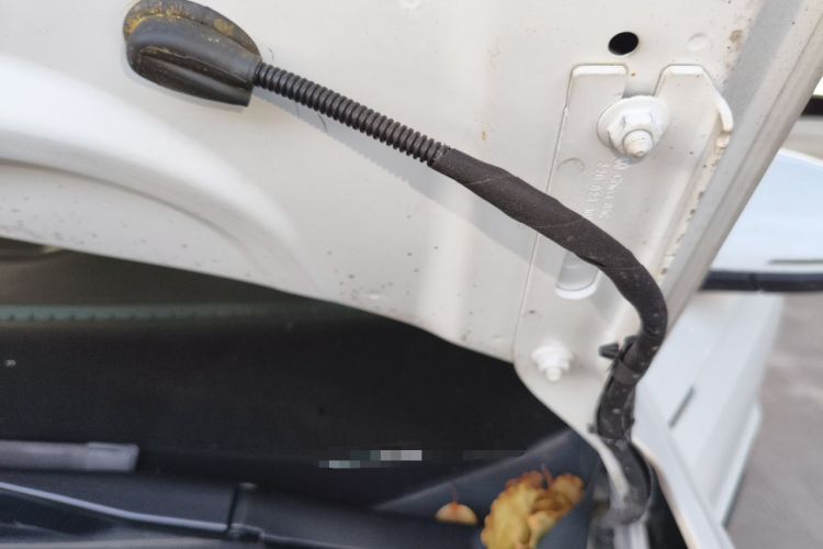 Used Volkswagen Tacqua 2020 1.5L Automatic Yue Engine Bay Left