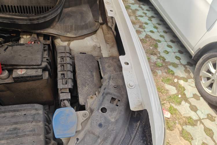 Used Volkswagen Tacqua 2020 1.5L Automatic Yue Engine Bay Left