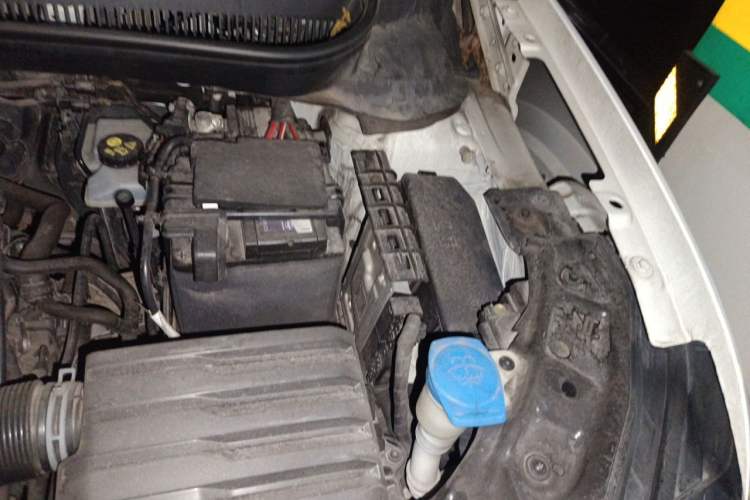 Used Volkswagen Tacqua 2020 1.5L Automatic Yue Engine Bay Left