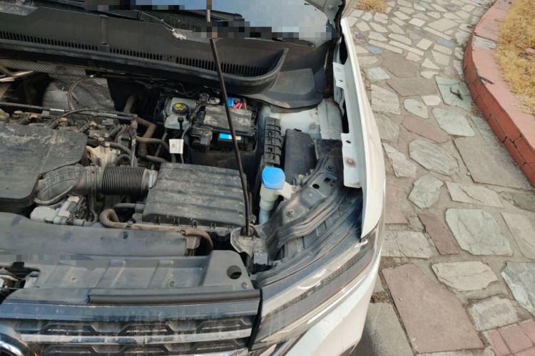 Used Volkswagen Tacqua 2020 1.5L Automatic Yue Engine Bay Left