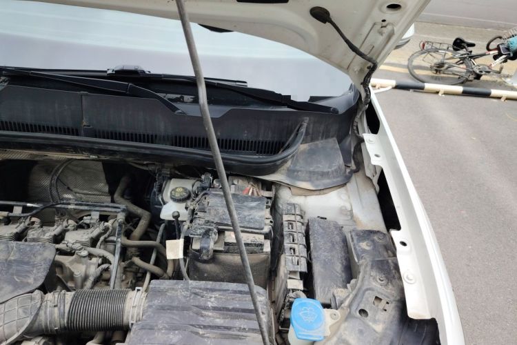 Used Volkswagen Tacqua 2020 1.5L Automatic Yue Engine Bay Left
