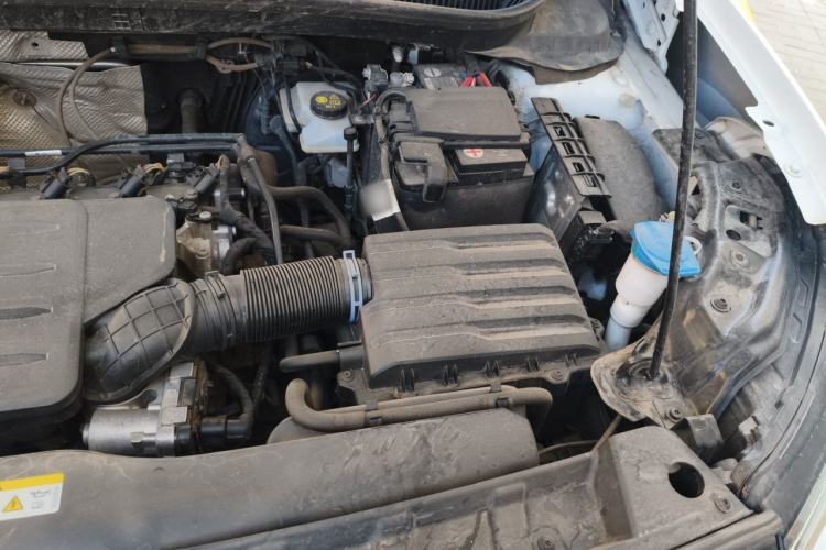 Used Volkswagen Tacqua 2020 1.5L Automatic Yue Engine Bay Left