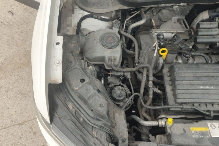Used Volkswagen Tacqua 2020 280TSI Starry Limited Edition Engine Bay Right