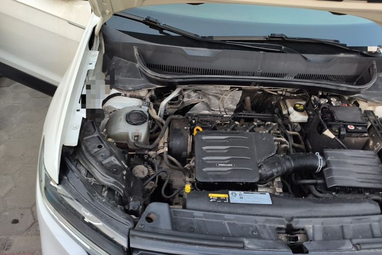 Used Volkswagen Tacqua 2020 1.5L Automatic Yue Engine Bay Right