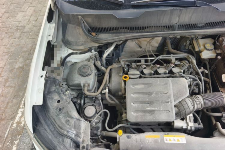 Used Volkswagen Tacqua 2020 1.5L Automatic Yue Engine Bay Right