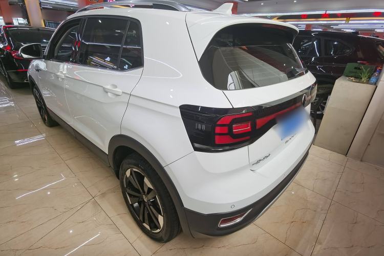 Used Volkswagen Tacqua 2020 1.5L Automatic Yue Exterior 3